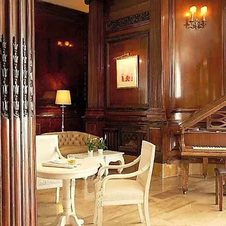 Mon Repos Palace Hotel 4*